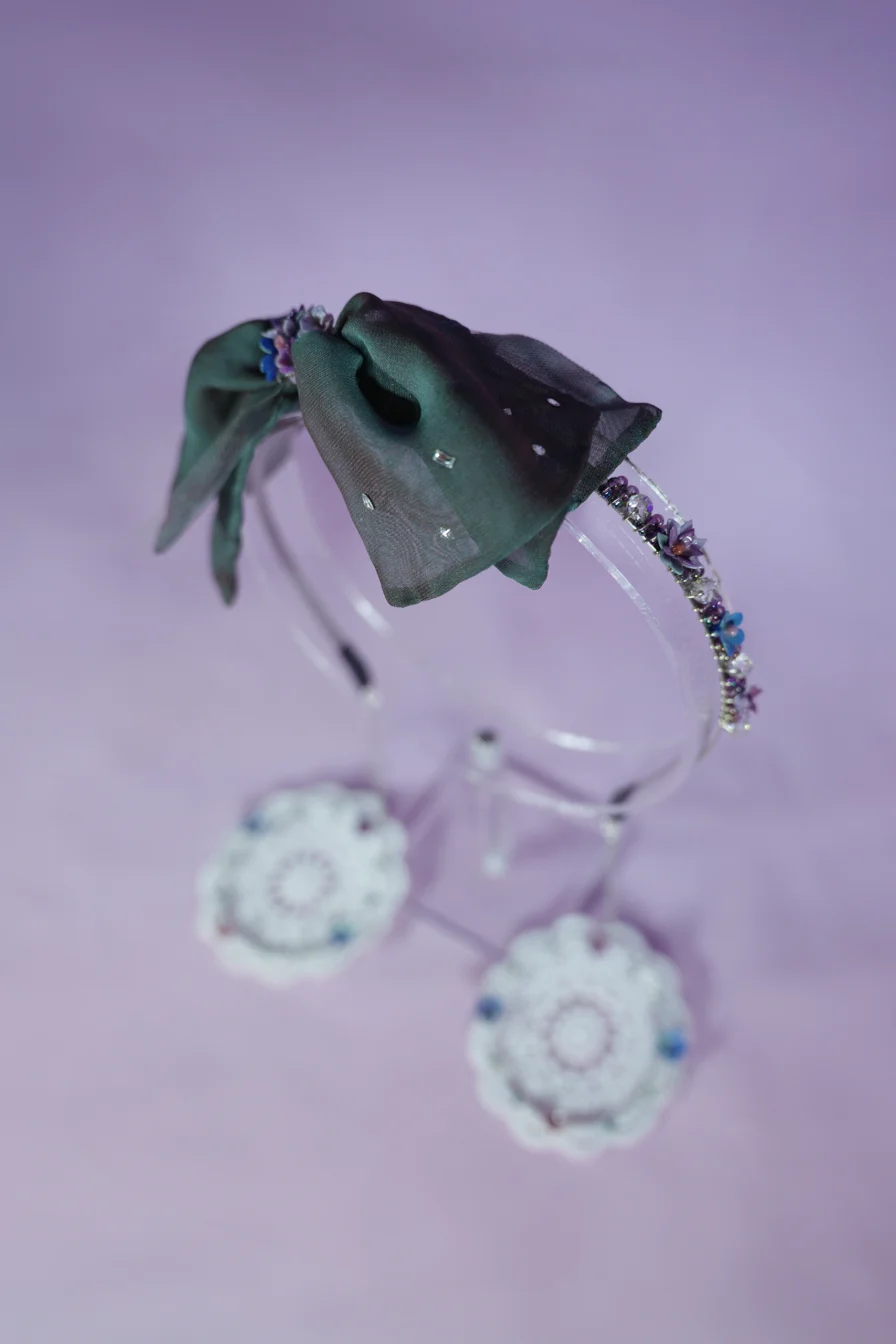 Mysterious Night - Gleaming Garland Headband – Bild 4